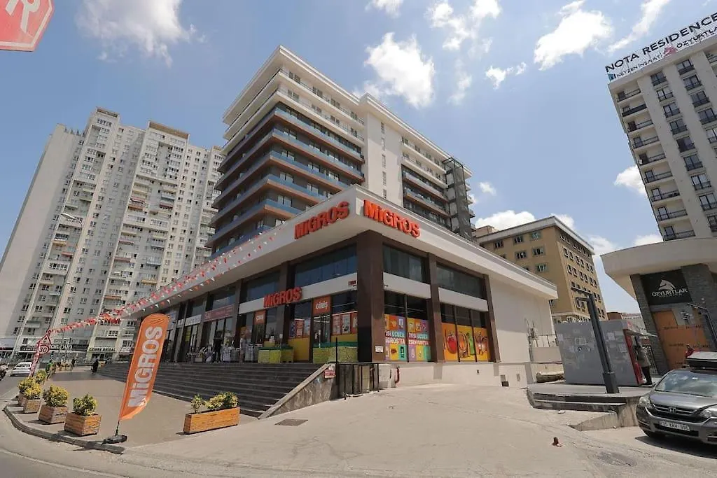 Central Location Free Wifi Ac Parking Garage Istanbul Apartment